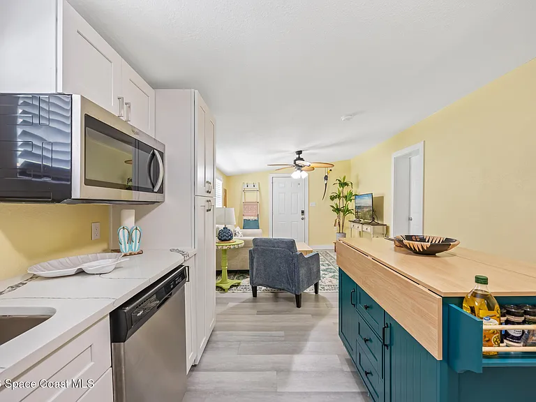 224 Grant Ave — Photo 46