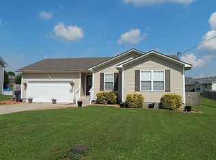 404 Filmore Rd, Oak Grove, KY 42262