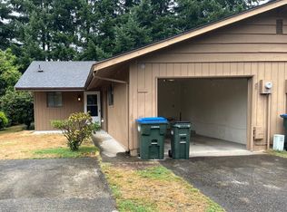 424 N St SE, Olympia, WA 98501