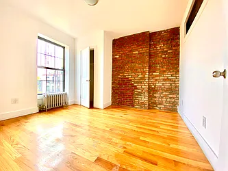 Rented by PadRabbit LLC