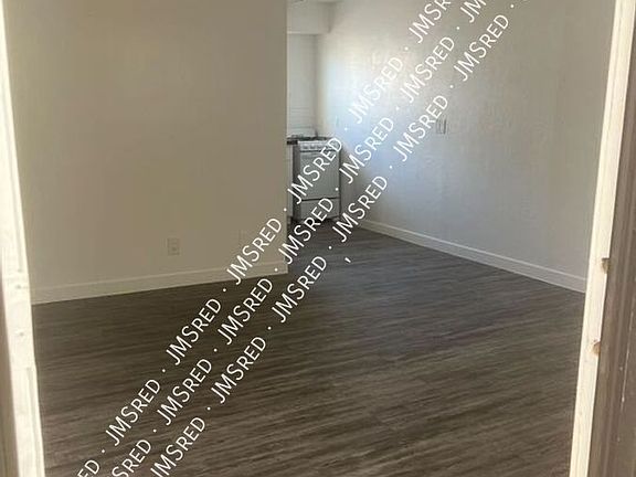 2nd image of 1433 S Kenneth Pl APT 5