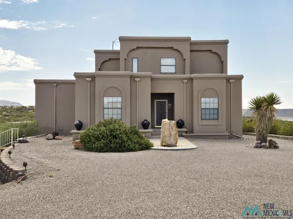 11 Arabian Ln, Elephant Butte, NM 87935