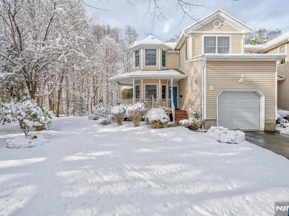 15 Paradise Pl #C0008, Roseland, NJ 07068