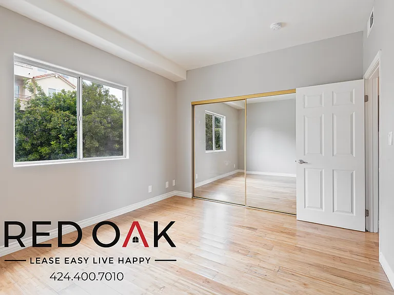 2463 Sawtelle Blvd #202 — Photo 14