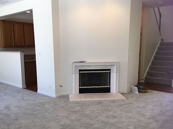3rd image of 554 Peregrine Pkwy #554