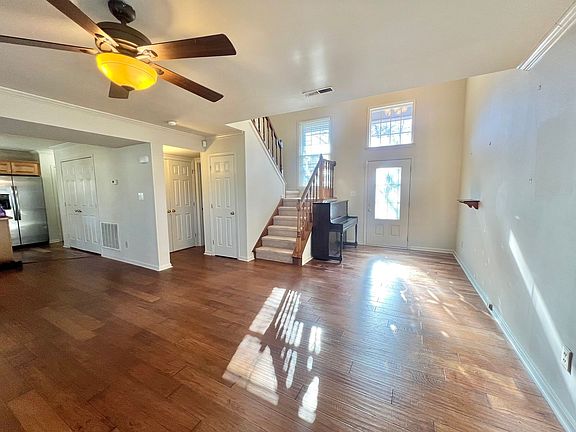3rd image of 5209 Bentgrass Dr
