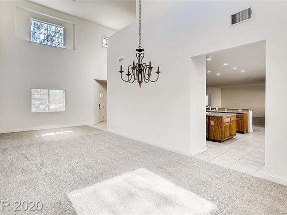 5th image of 6008 Cancun Ave