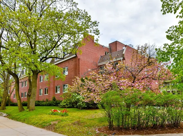 332 Jamaicaway APT 406, Jamaica Plain, MA 02130