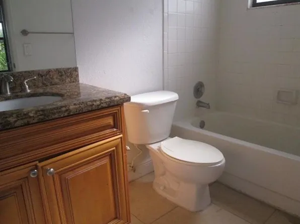 1517 Lake Crystal Dr APT F, West Palm Beach, FL 33411