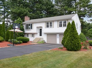 22 Thoreau Rd, Northborough, MA 01532