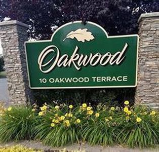 10 Oakwood Terrace #123, New Windsor, NY, 12553