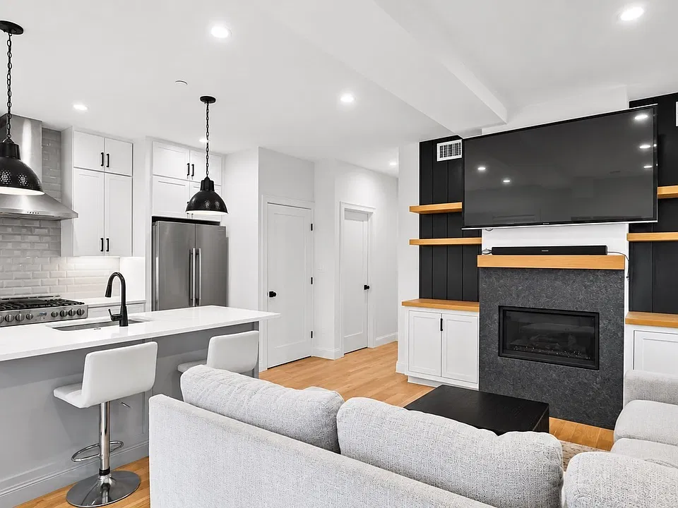 15 Morris St #1
