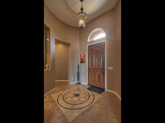 787 W Azure Lane-Foyer