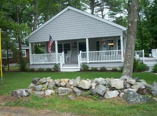 132 N Shore Rd, Hampton, NH 03842