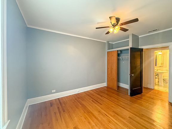 2nd image of 6001 N Winthrop Ave APT 1E