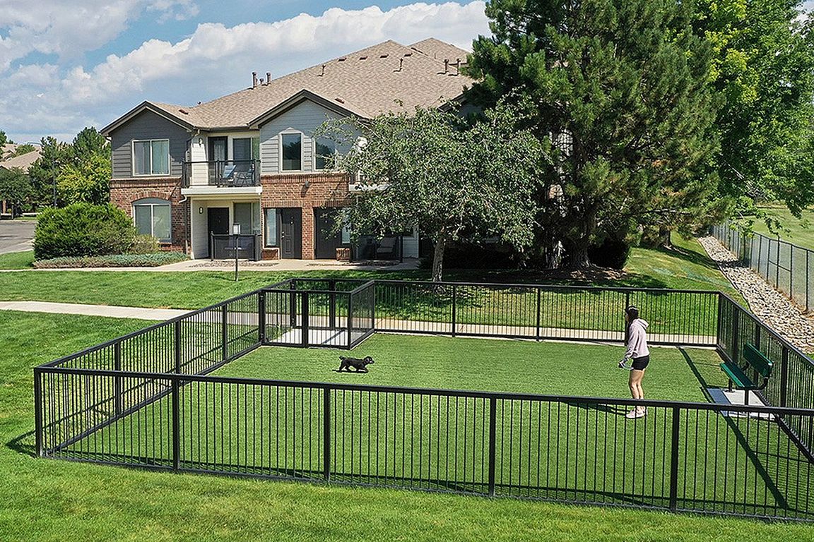 Lafayette Station - Dog Park