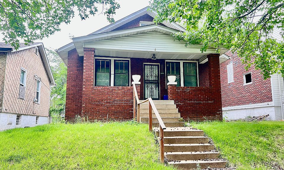 1st image of 4870 Anderson Ave