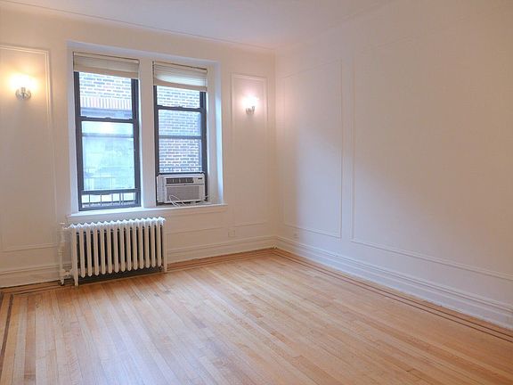 2nd image of 300 8th Ave APT 6K