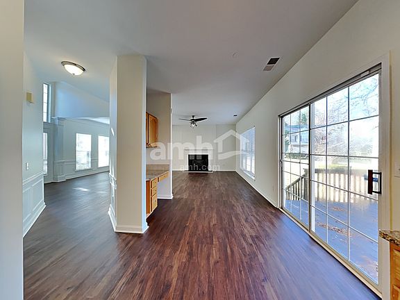 5th image of 6403 Harburn Forest Dr