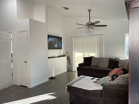 2nd image of 3547 W Avenida Del Mar