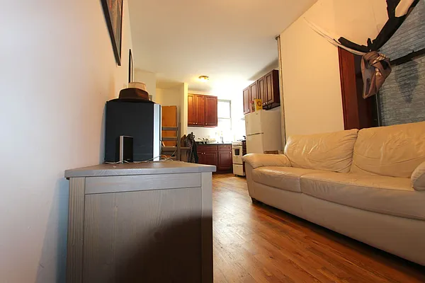 Rented by Alpha Properties NYC I LLC | media 10