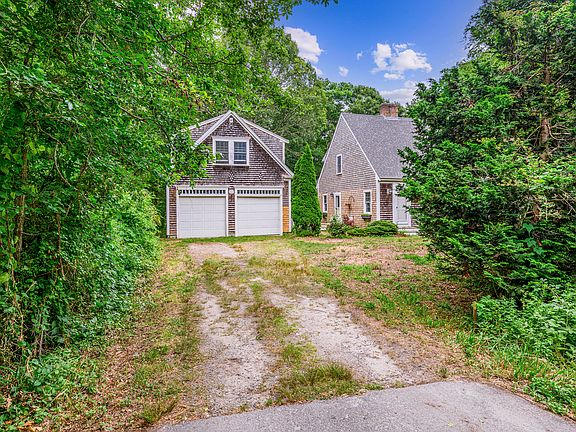 3rd image of 267 Great Fields Road