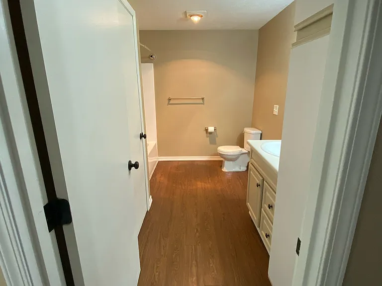 1289 SE Holman Ave #10 — Photo 4