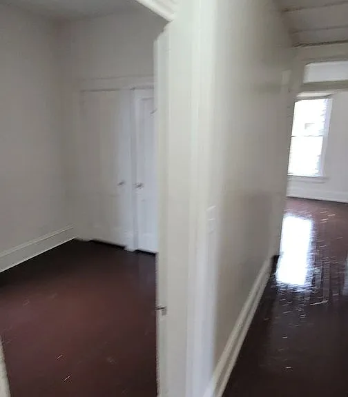 425 W Brackenridge St — Photo 11
