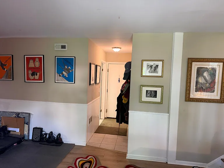 134 S Berteau Ave — Photo 25