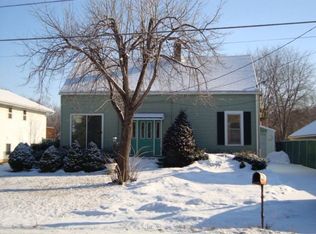 706 S Bluemound Dr, Appleton, WI 54914