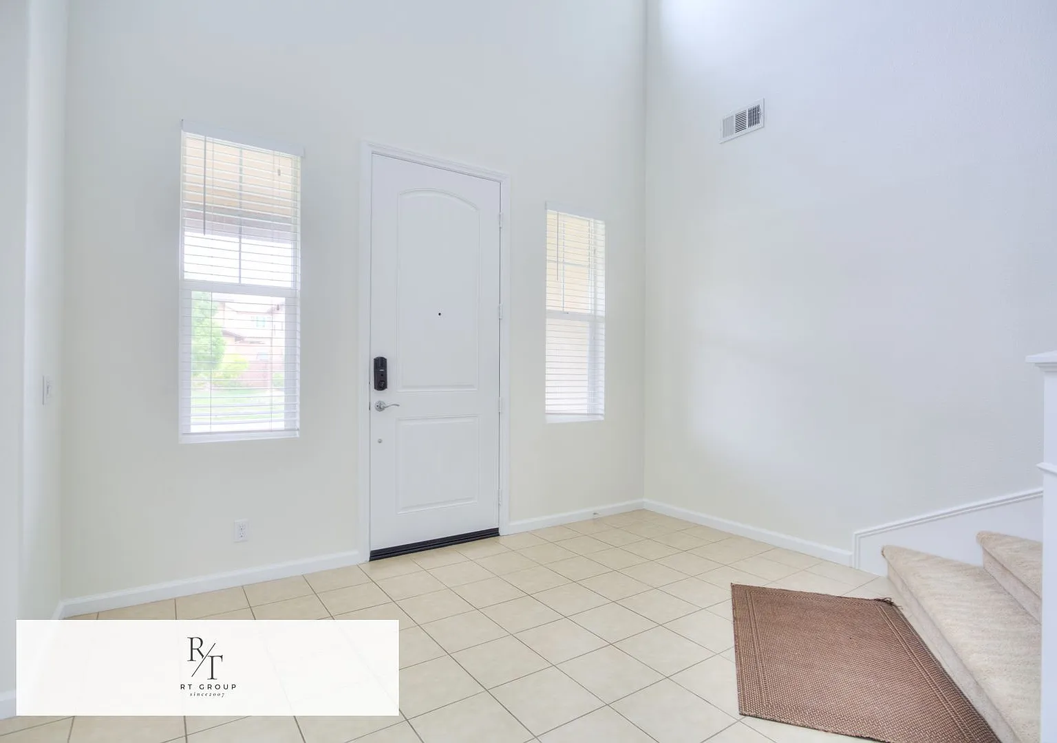 LO_10860 Portofino Ln — Photo 3