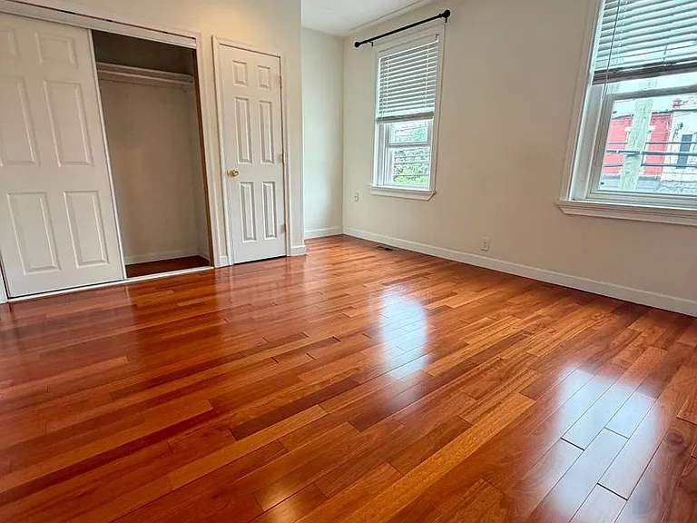 2120 Wharton St — Photo 11
