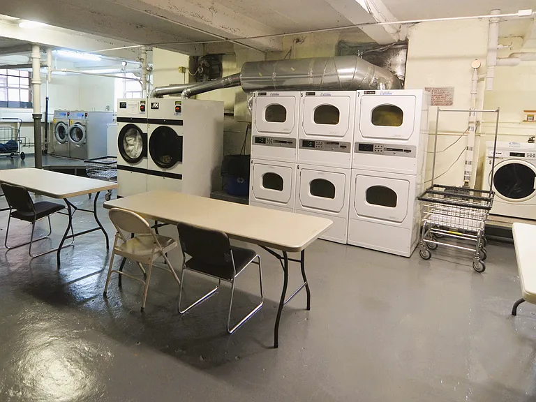 6141 Saunders St #B25 — Photo 17