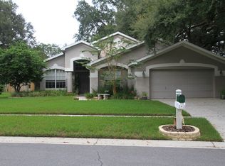 2909 Red Coat Cir, Brandon, FL 33511