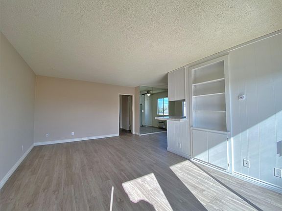 3rd image of 4765 W Mountain View Dr #9