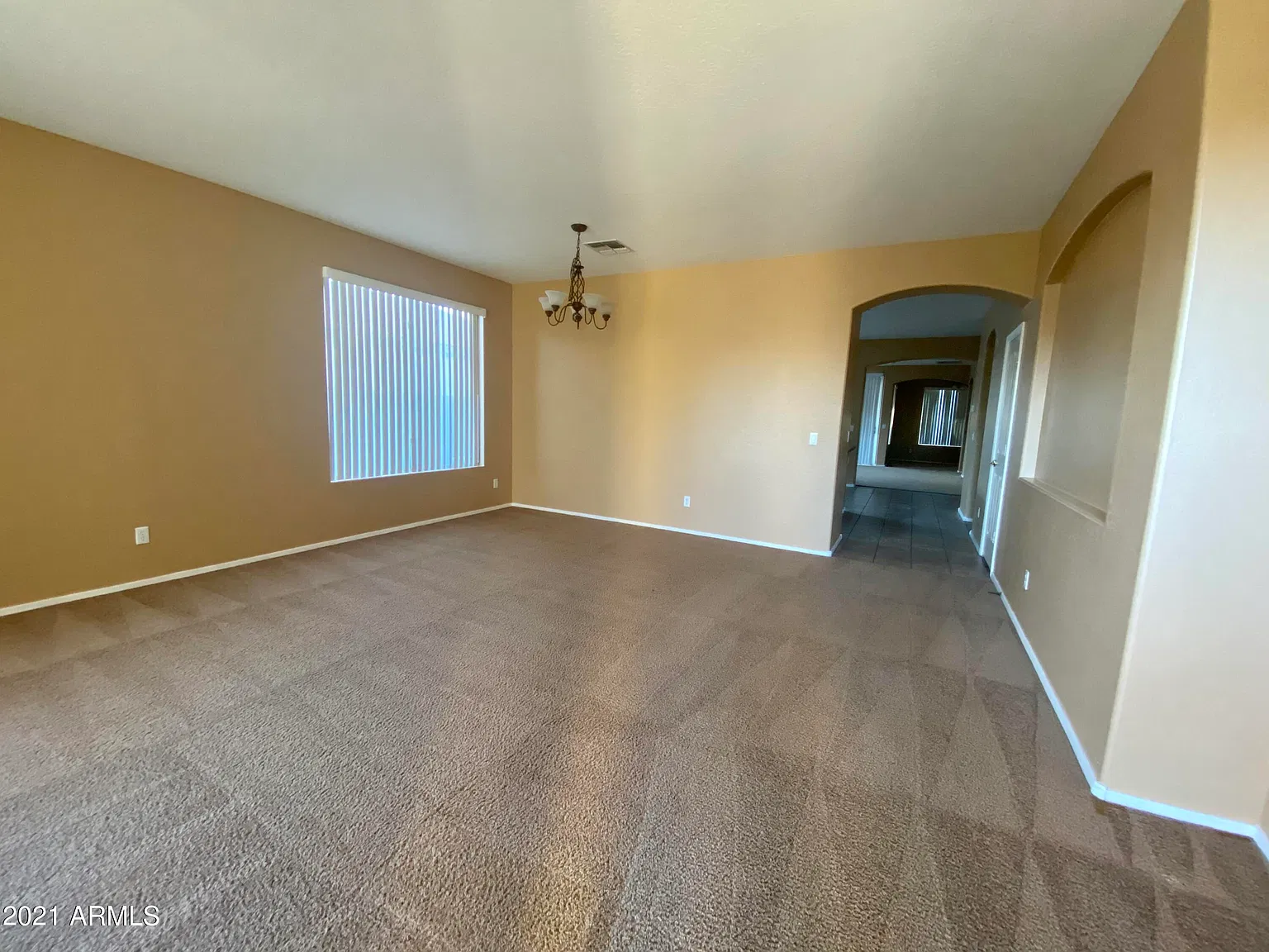 3 bed, 2.0 bath, 2155 sqft, $2,250 — Photo 2