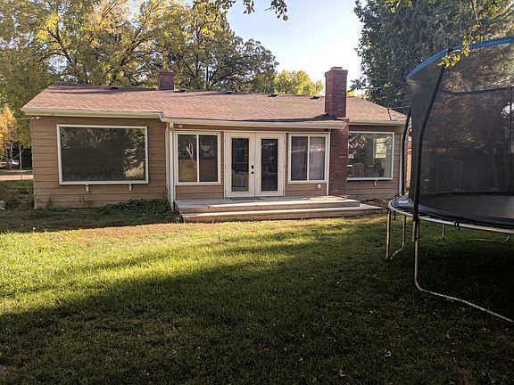 3rd image of 2090 Bremer Dr