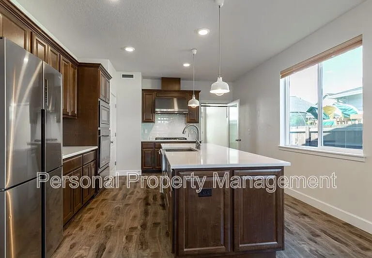 1817 NW 17th St — Photo 5