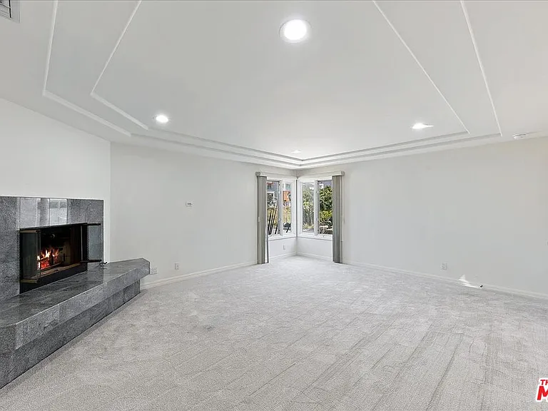 18244 Coastline Dr — Photo 11