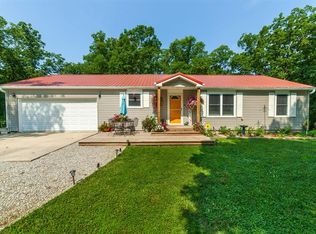 12051 N Lewis Ln, Harrisburg, MO 65256