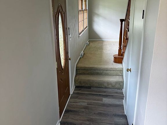 2nd image of 19 Michele Dr