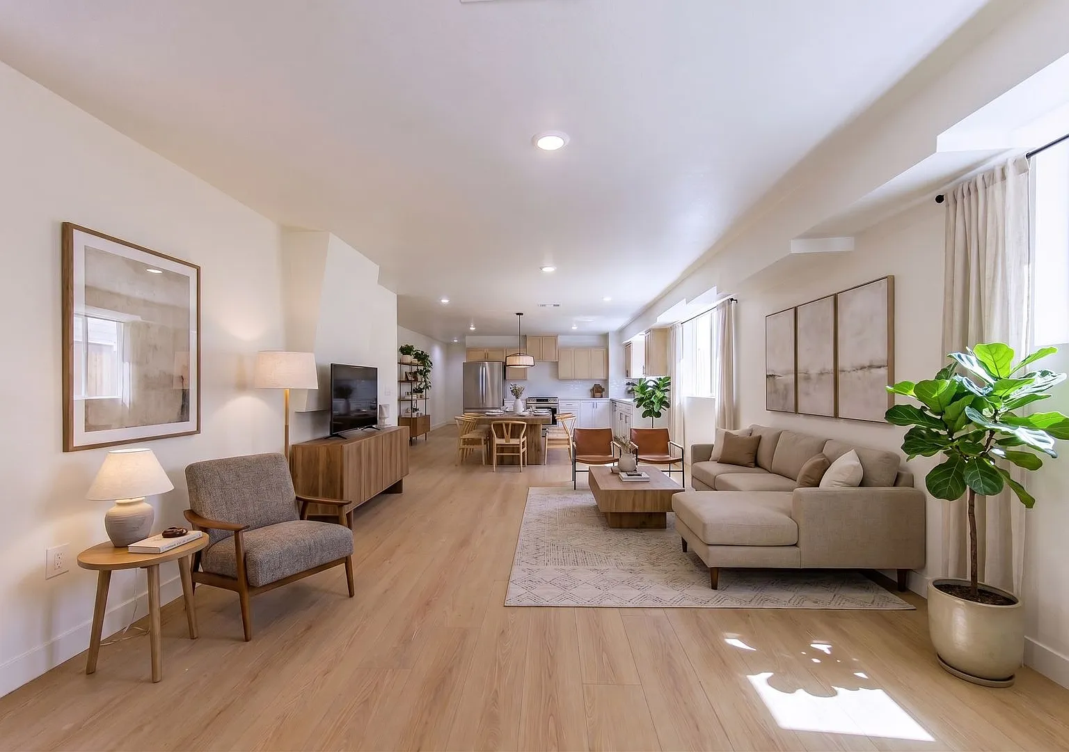 Modern 2026 Townhomes with Massive Bedrooms + Central Air + Brand NEW Appliances + Laundry IN UNIT! — Photo 2