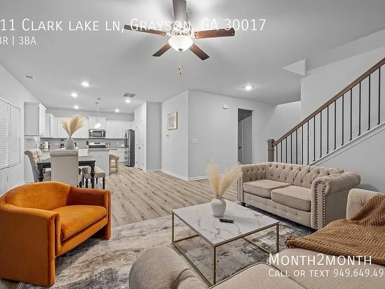 211 Clark Lake Ln — Photo 4