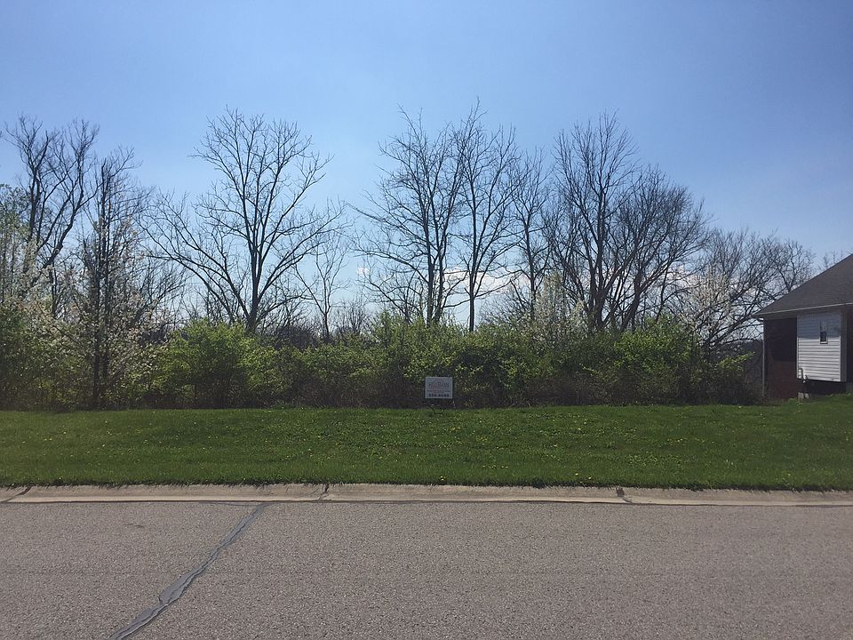 1st image of 4889 Far Hills Dr