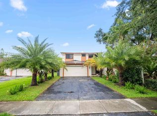 2481 Riverdale Dr N, Miramar, FL 33025