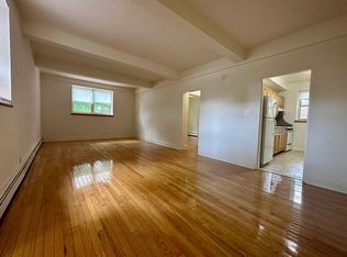 476 Howard Ave APT 2AA, Staten Island, NY