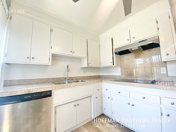 4th image of 919 N Alfred St APT 202