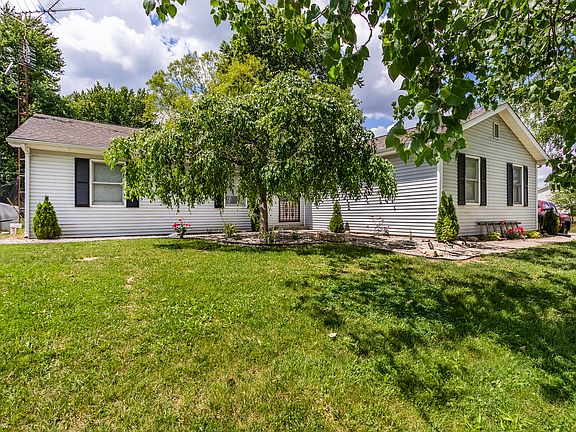2nd image of 14002 Huber Dr