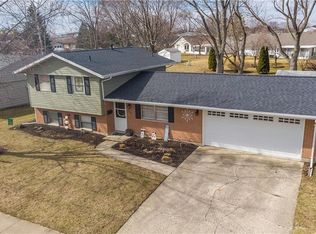 404 N Parkway Dr, Piqua, OH