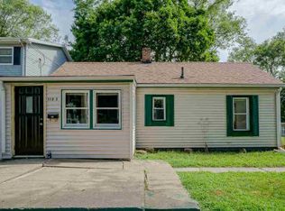 1105 Ann Eliza St, Pekin, IL
